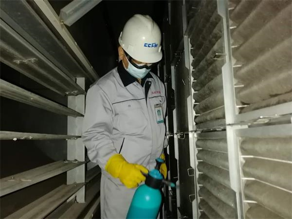 密闭式冷却塔安装要求(冷却塔填料凝固怎么拆除)